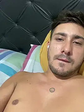 Snapshot of Heytincho chatting on February 2026 09:27:02 AM Heytincho online show from February 2026 09:27:02 AM