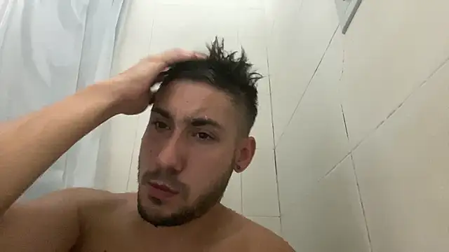 Snapshot of Heytincho chatting on March 2026 07:09:01 PM Heytincho online show from March 2026 07:09:01 PM