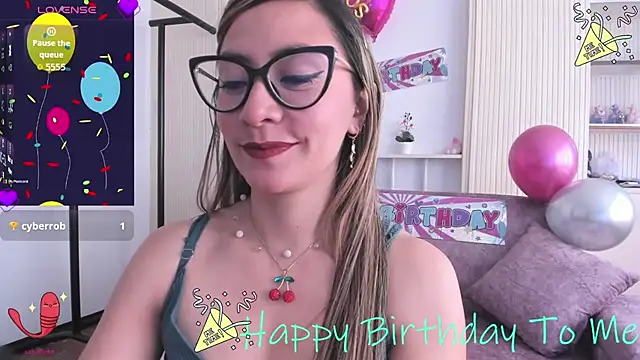 VelvetMouth  online show from May 2026 02:13:02 PM