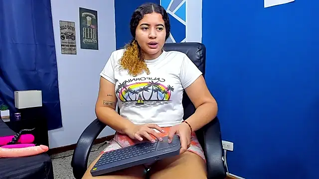 goodgirlxxl online show from March 2026 11:22:02 PM