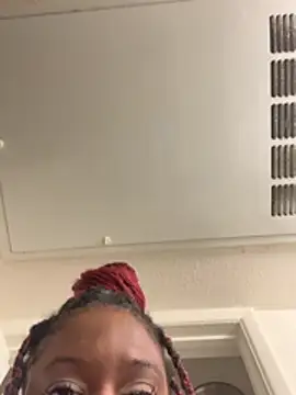 ShortcakeMochaa online show from April 2026 07:58:01 PM