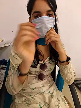 tanzum khan3202 online show from April 2026 07:45:01 AM