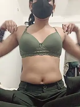 liliy 00 online show from August 2026 04:42:02 PM