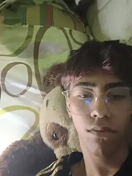 Soyyo-miamor online show from July 2026 04:48:02 AM