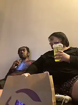 Snapshot of shellynpanda21 chatting on February 2026 04:09:02 AM shellynpanda21 online show from February 2026 04:09:02 AM