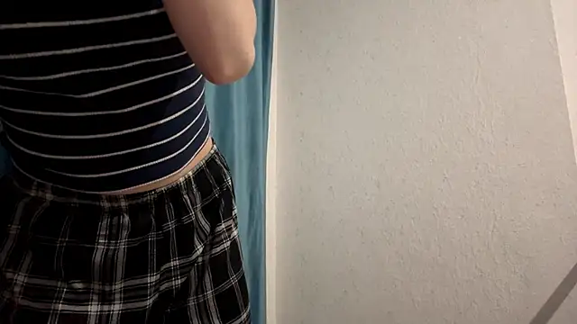 StaticBliss online show from February 2026 01:15:02 AM