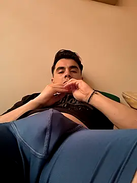 Snapshot of PornOliver247 chatting on February 2026 06:48:01 PM PornOliver247 online show from February 2026 06:48:01 PM