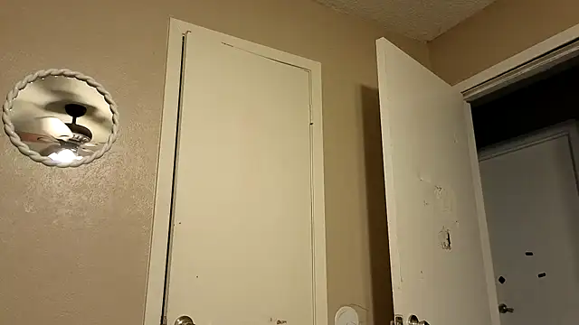 MissBella0969 online show from April 2026 02:18:01 PM