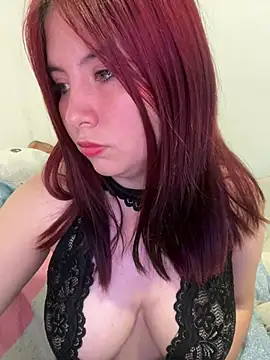 Snapshot of Caro_candy chatting on February 2026 12:03:01 PM Caro candy online show from February 2026 12:03:01 PM