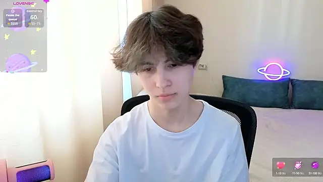  LukaHayes  online show from April 2026 12:19:02 PM