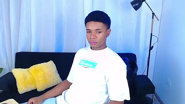 liiam3 online show from March 2026 09:18:01 PM