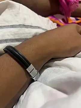 Thiago ro online show from March 2026 03:52:02 AM