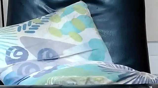 skinnysexy18 online show from April 2026 12:00:01 AM