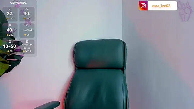 zara leee online show from April 2026 09:15:01 PM