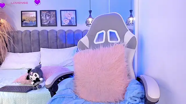 Bella  Peach online show from April 2026 03:10:02 AM