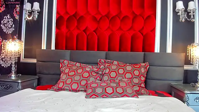 ElizabethObrien online show from February 2026 08:18:01 PM