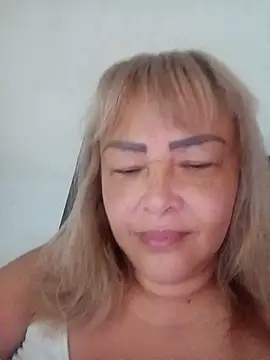 Snapshot of milena202610 chatting on February 2026 02:15:01 PM milena202610 online show from February 2026 02:15:01 PM