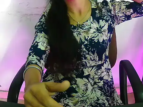 Hotsurbhi online show from March 2026 04:49:02 AM