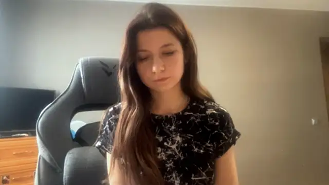 LunnaBliss online show from February 2026 11:19:02 AM