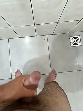 afindeprazer online show from April 2026 09:49:02 PM