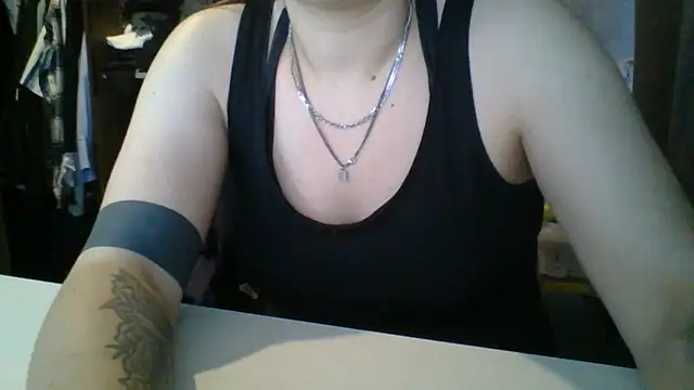 Geileboef28 online show from March 2026 06:17:02 AM