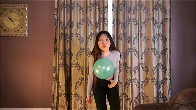 Snapshot of ManaMarana chatting on February 2026 11:43:02 AM ManaMarana online show from February 2026 11:43:02 AM