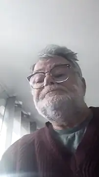 Snapshot of Vieux_pervert chatting on February 2026 10:27:01 AM Vieux pervert online show from February 2026 10:27:01 AM