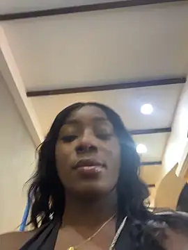 ZarahFerreira online show from March 2026 12:37:02 AM