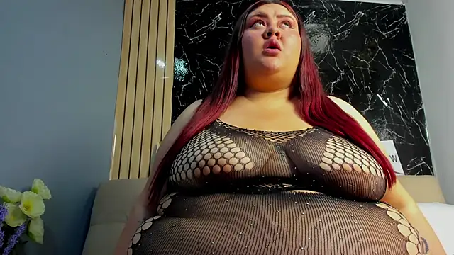 Snapshot of Hanna_Baker__ chatting on February 2026 06:14:01 PM Hanna Baker online show from February 2026 06:14:01 PM