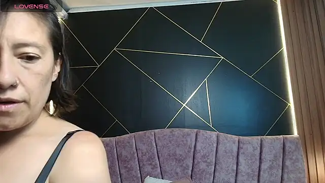 Snapshot of MoriahStorm chatting on March 2026 12:54:01 PM MoriahStorm online show from March 2026 12:54:01 PM