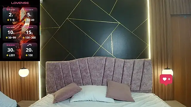 Snapshot of MoriahStorm chatting on April 2026 12:50:01 PM MoriahStorm online show from April 2026 12:50:01 PM