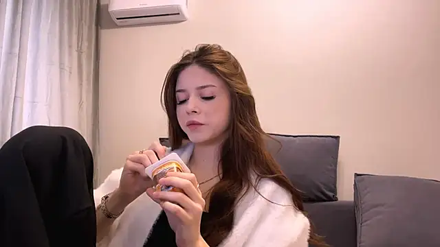 Snapshot of adelecloud chatting on February 2026 08:32:01 AM adelecloud online show from February 2026 08:32:01 AM