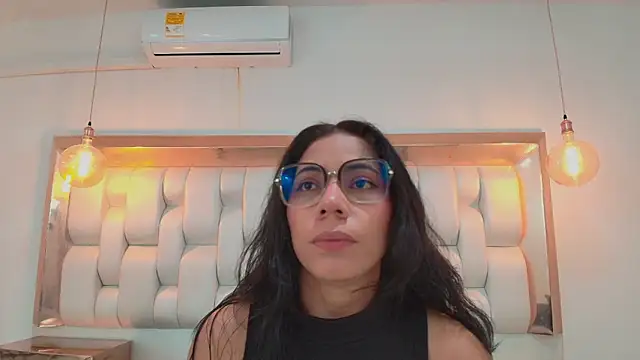 AzulMaveric online show from June 2026 07:53:01 PM