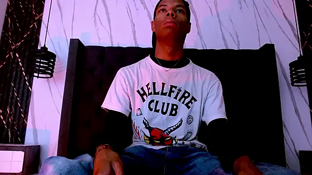 Snapshot of Santiago_Ortiz_ chatting on February 2026 02:50:02 PM Santiago Ortiz online show from February 2026 02:50:02 PM