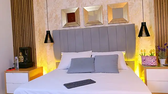 Snapshot of Lorenn_Sweet chatting on March 2026 11:57:01 AM Lorenn Sweet online show from March 2026 11:57:01 AM