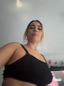 Sophiexx  online show from March 2026 08:39:01 PM