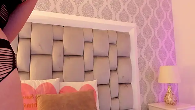 vero domplay online show from April 2026 03:18:01 AM