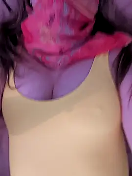 Miss-tease online show from March 2026 02:13:01 PM