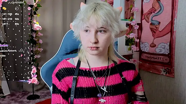 May leaf online show from February 2026 12:53:01 AM