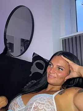 Destinylovex online show from June 2026 08:04:01 PM