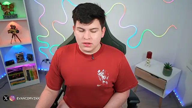 Snapshot of EvanCorvinx chatting on February 2026 09:38:02 PM EvanCorvinx online show from February 2026 09:38:02 PM