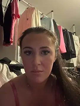 Snapshot of PinkVelvetx chatting on February 2026 07:15:02 PM PinkVelvetx online show from February 2026 07:15:02 PM