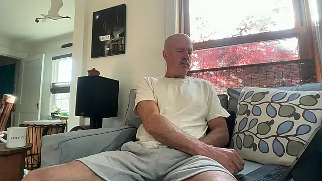 Snapshot of Guy__Grey chatting on May 2026 11:28:02 AM Guy Grey online show from May 2026 11:28:02 AM