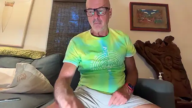 Snapshot of Guy__Grey chatting on July 2026 12:40:01 AM Guy Grey online show from July 2026 12:40:01 AM