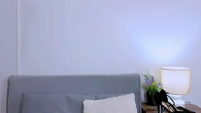 MiaFair online show from March 2026 03:23:01 PM