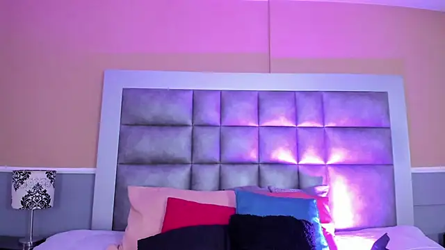 LunaDamasco online show from March 2026 08:08:02 PM