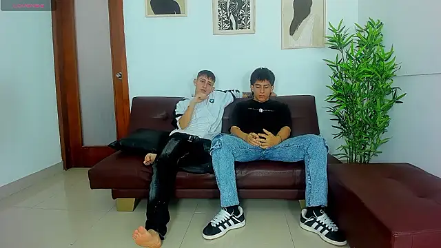 Snapshot of crazyhouse01 chatting on February 2026 07:56:01 PM crazyhouse01 online show from February 2026 07:56:01 PM