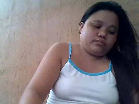 Snapshot of sweetlyn31 chatting on May 2026 05:25:01 AM sweetlyn31 online show from May 2026 05:25:01 AM