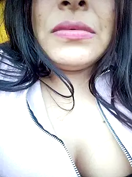 Crazy grone online show from June 2026 10:43:02 PM