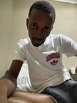 Snapshot of longevity5 chatting on February 2026 04:29:01 PM longevity5 online show from February 2026 04:29:01 PM